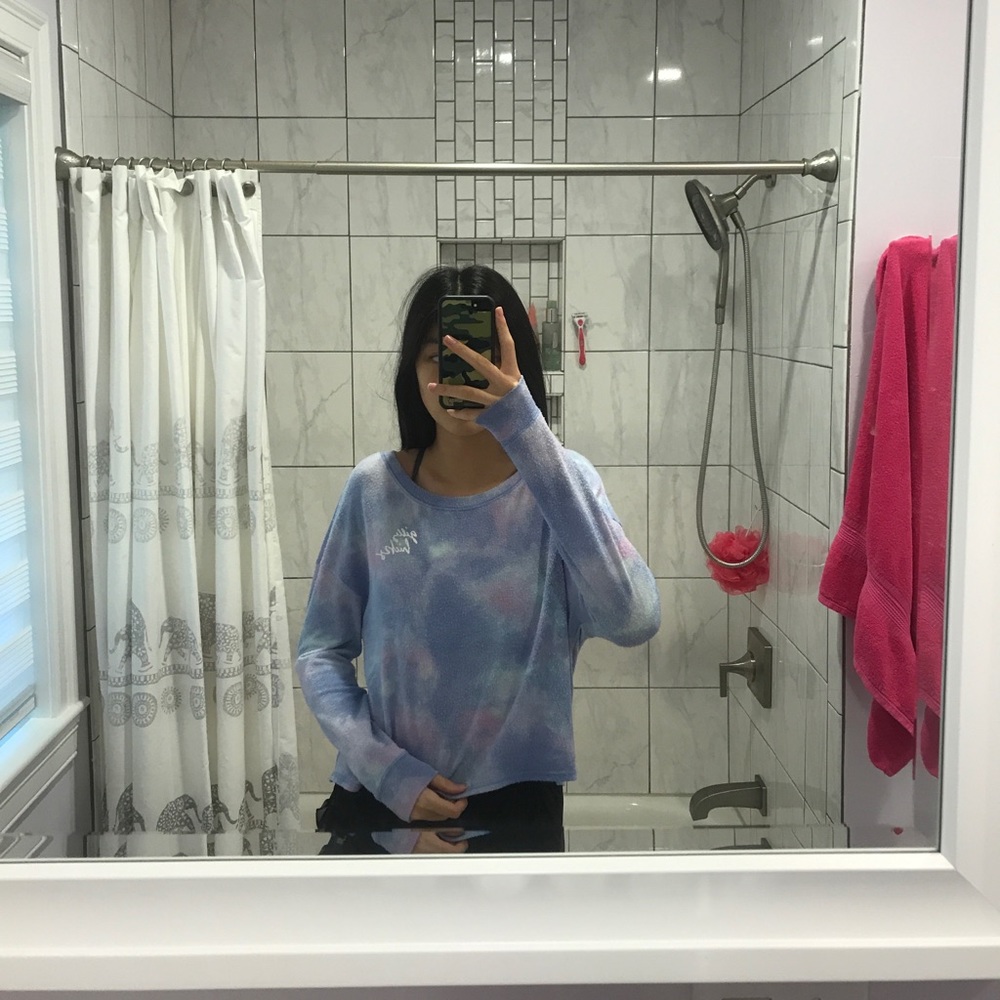 Gilly Hicks Hollister Top